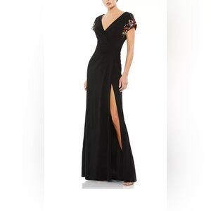 Mac Duggal-USED Embellished Sleeve Jersey WrapGownBlack 55709 Size 6 MSRP $498